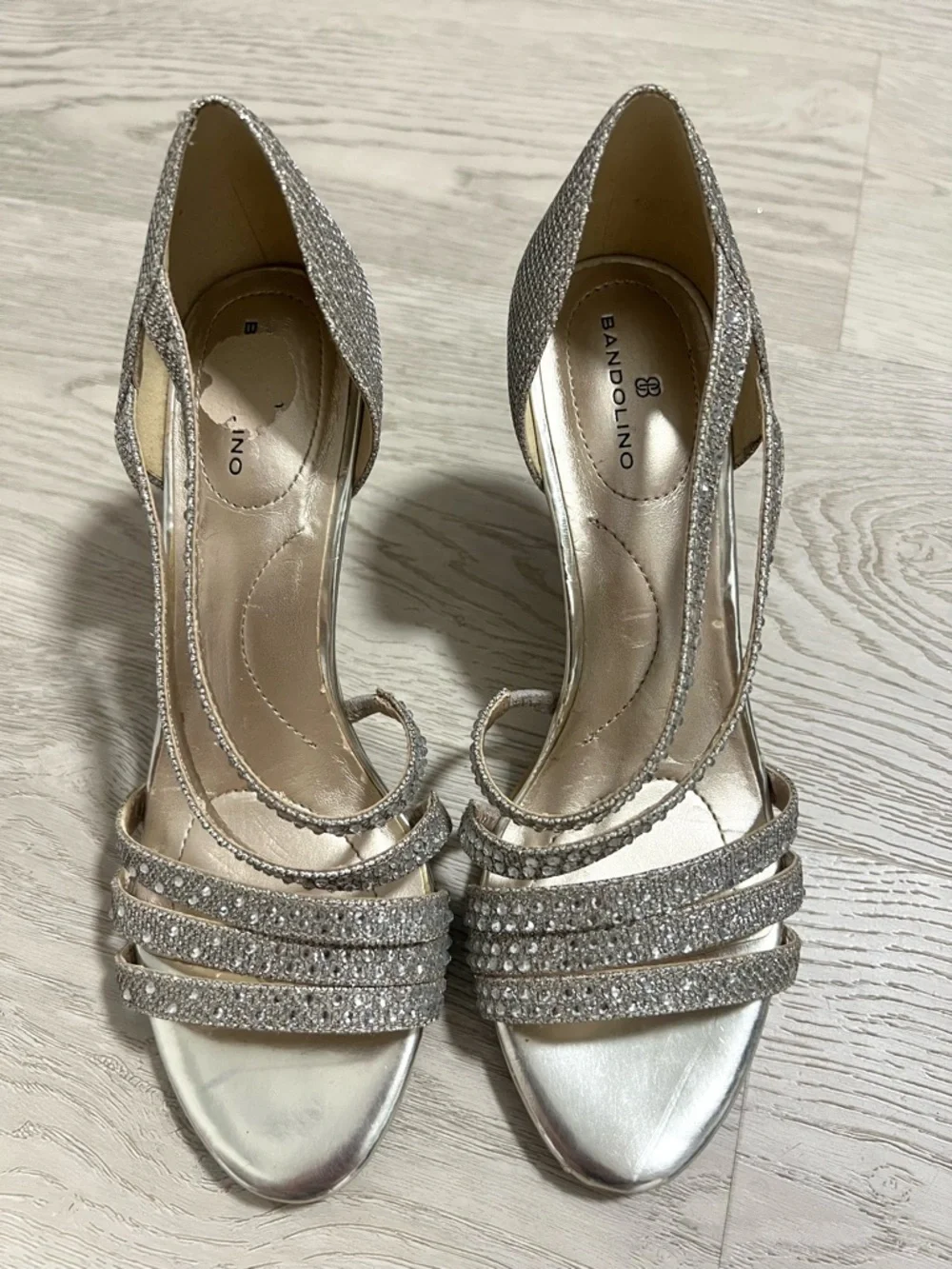 Bandolino Silver Glitter Strappy Heels Pumps - Picture 1 of 2
